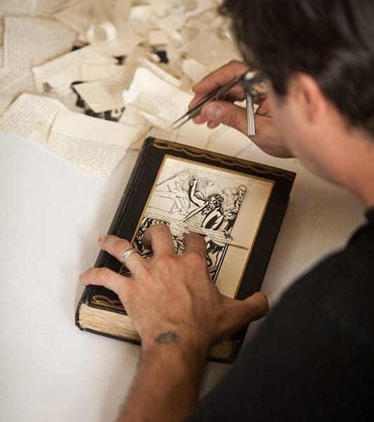 Artist in Residence Brian Dettmer at Work