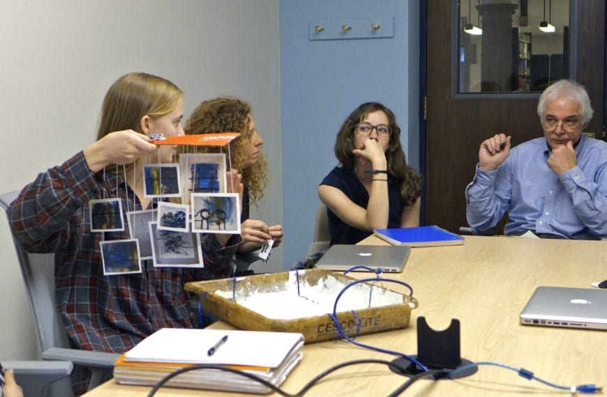 COOL CLASSES: “Theory and Practice of Exhibitions: Objects, Images, Texts, Events”