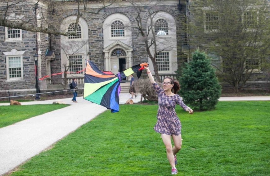 Kite Runners Take to Founders Green