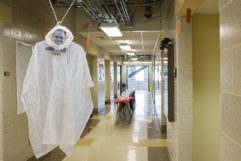 Headless-Nick-in-the-Great-Hall_IMG_1892