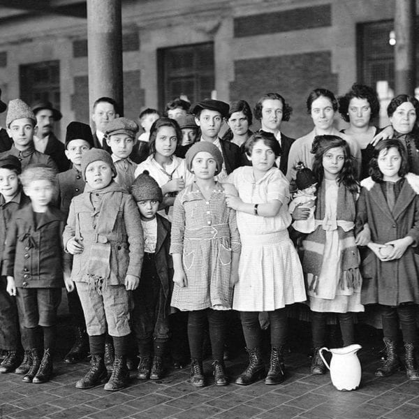 COOL CLASSES: “Immigration and Representation”