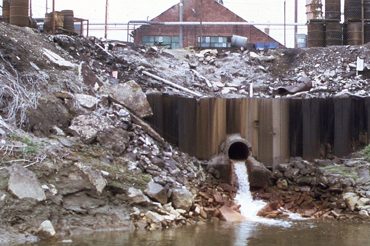 COOL CLASSES: “Case Studies in Environmental Issues: Concepts, Contexts, and Conundrums”