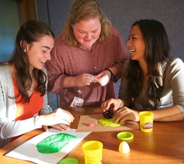 CLUB LIFE: Students Become The Teachers