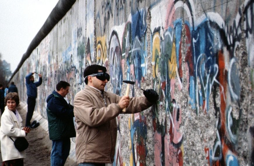 Chipping away at the Berlin Wall