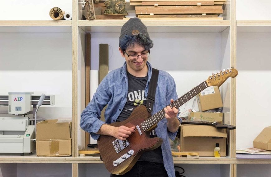 How to Build a Guitar