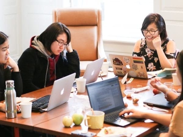 Student Seminars Explore Asian America and Artificial Intelligence