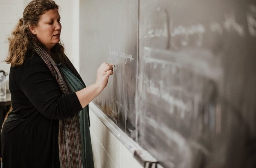 COOL CLASSES: “Linguistic Diversity, Threats to Diversity, and Resistance”