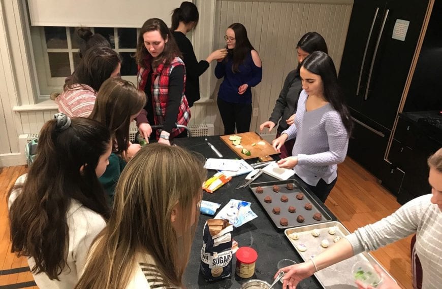 CLUB LIFE: Womxn in Econ