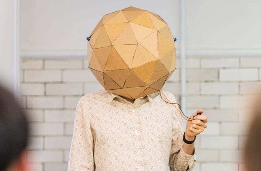 COOL CLASSES: “Body Media: Wearable Technology and Digital Bodies”