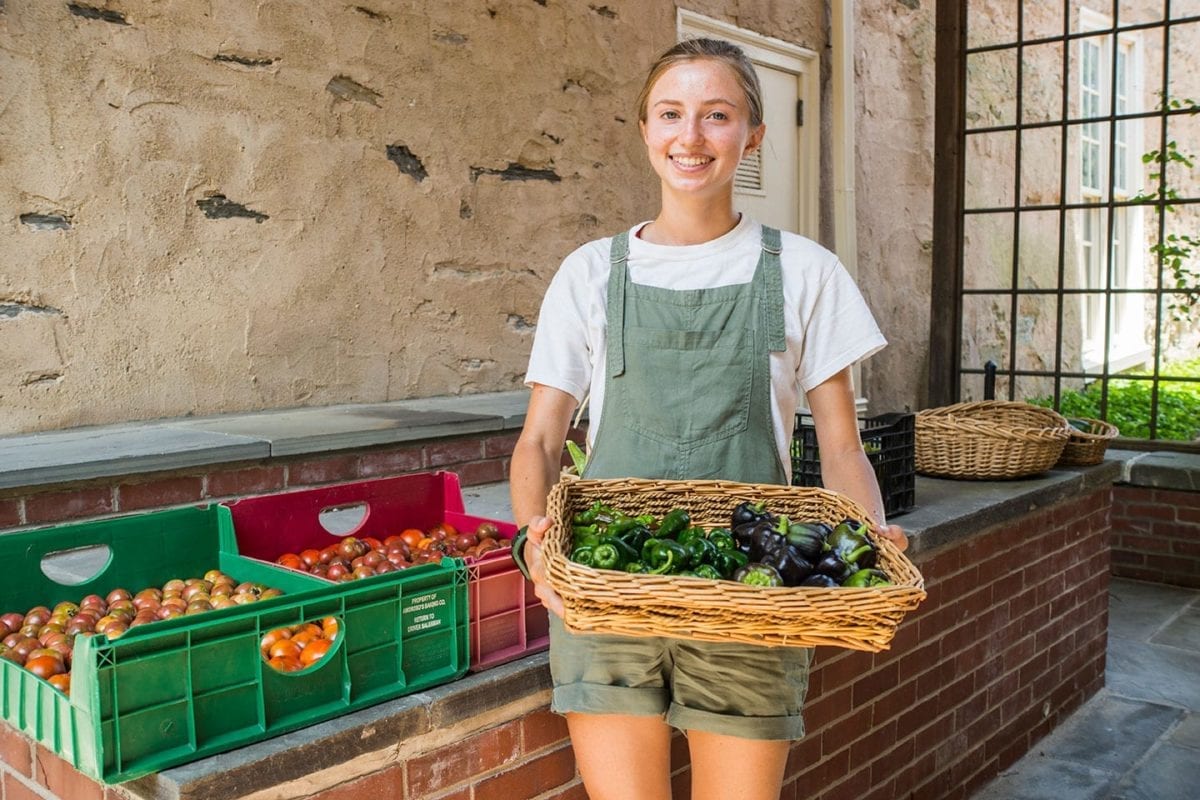 CLUB LIFE: Food Co-op Makes Sure That Delighting Your Taste Buds Doesn’t Have to Break the Bank