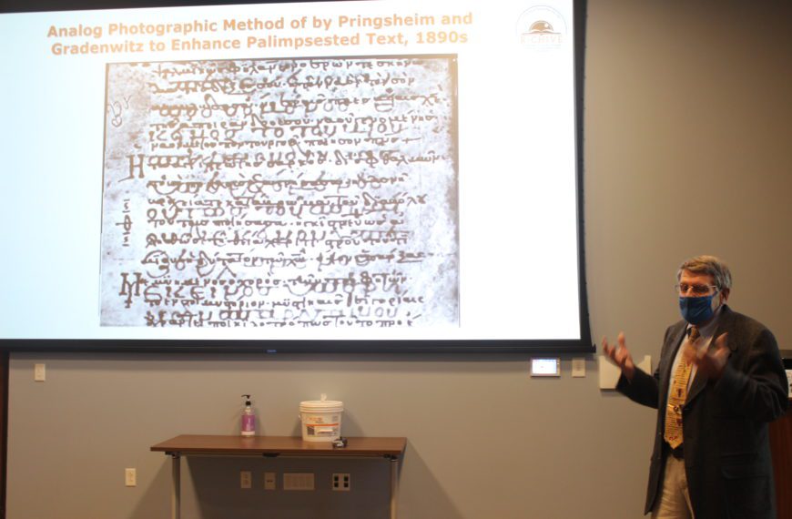 Dr. Roger L. Easton Jr. '72 presents a palimpsest of a text.