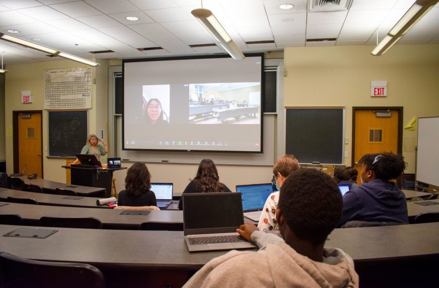 Havercode members at a Kaggle 101 workshop. Photo by Sumita Lacey '26.