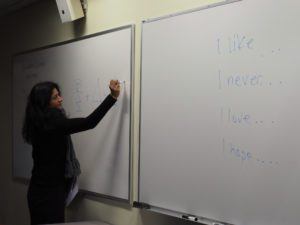 Nimisha Ladva leads the presentation during "Storytelling Matters." Photo by Jiaxin Li '24.