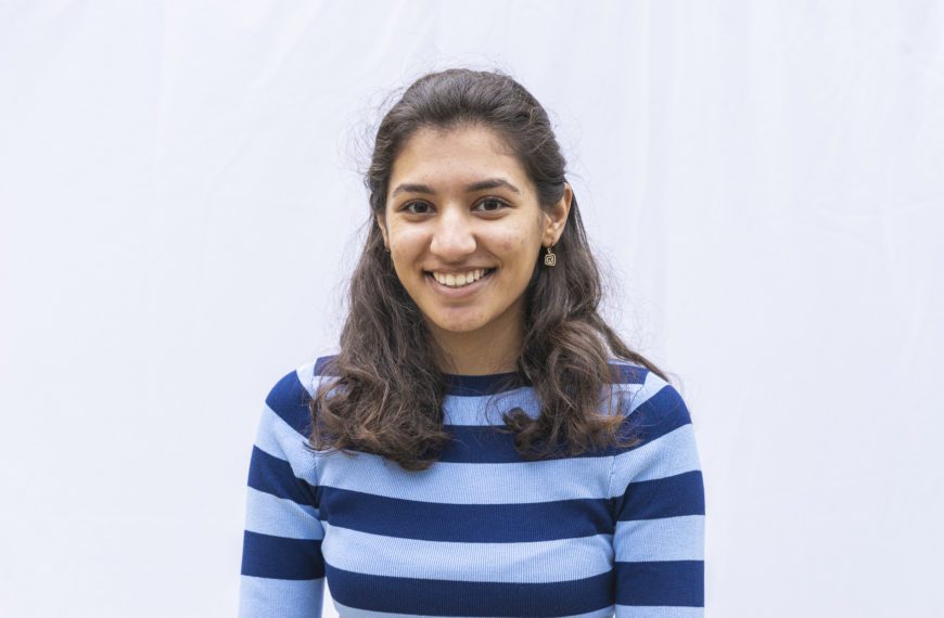 Portrait of Natasha Bansal '23. Photo by Patrick Montero.