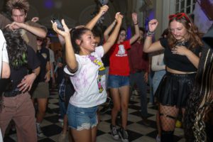 Students dancing_photo by Paola Nogueras